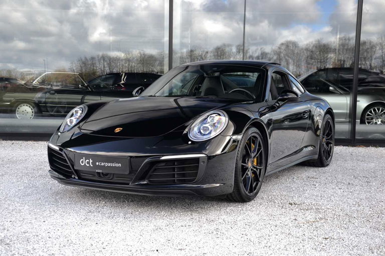 Porsche 991.2 Carrera 4S