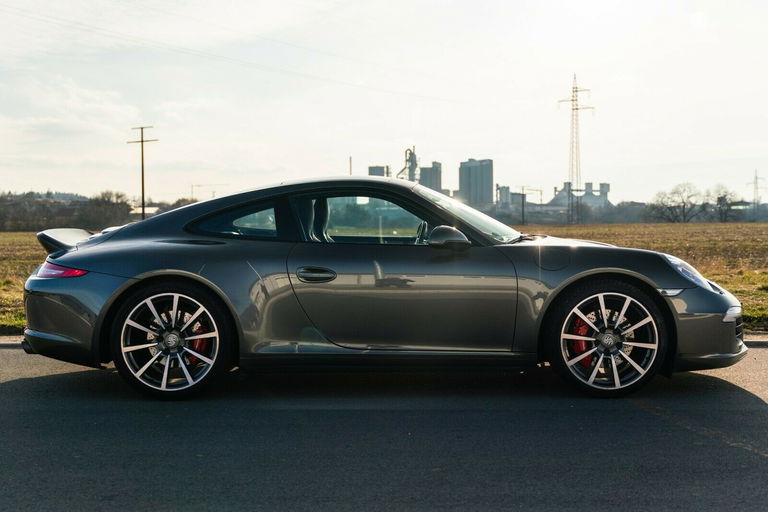 Porsche 991 Carrera 4S