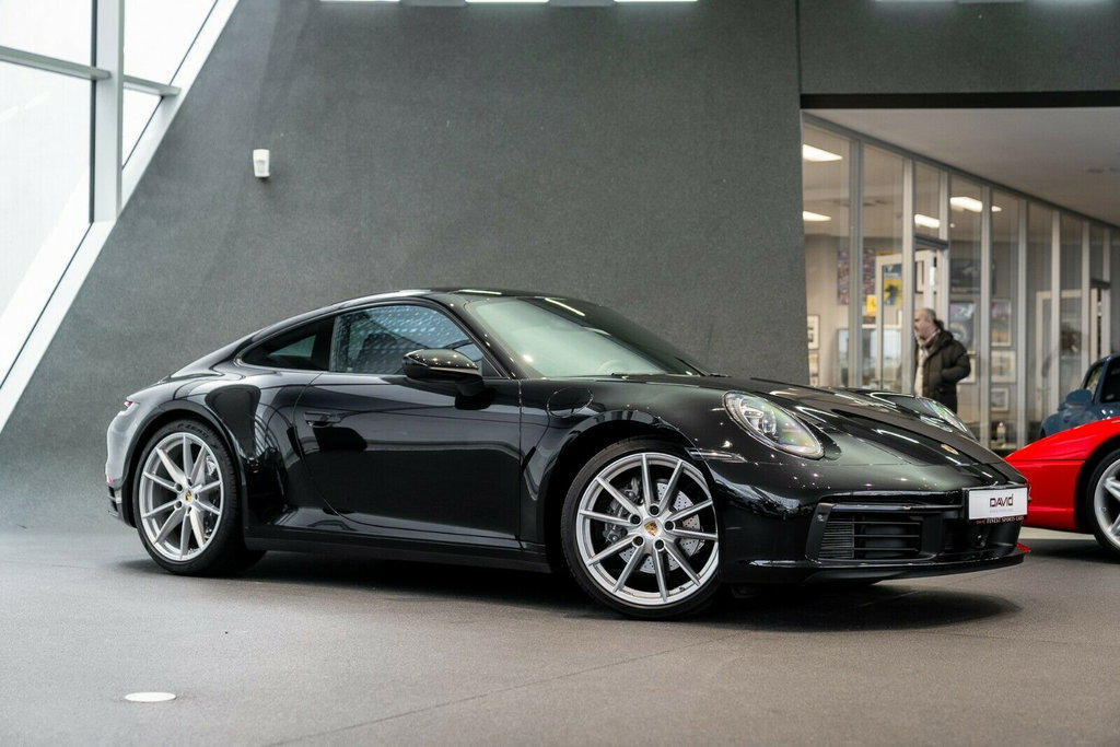 2020 Porsche 911 (992) Carrera Coupé gebraucht kaufen!