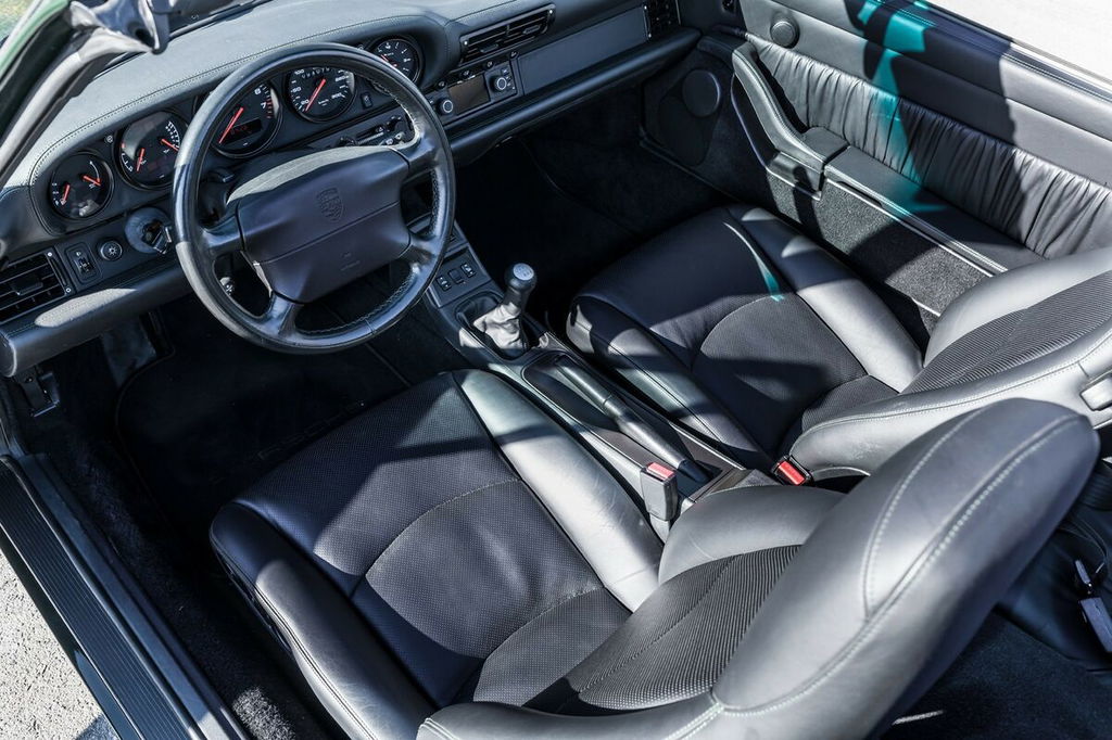 Porsche 993 Carrera 4