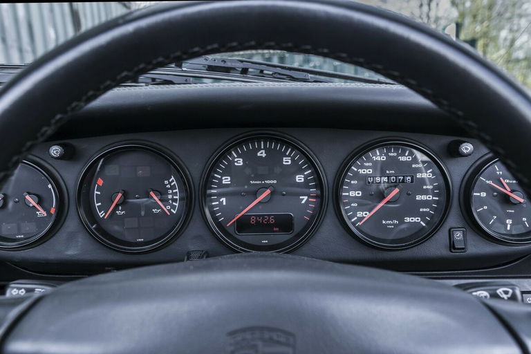 Porsche 993 Carrera 4