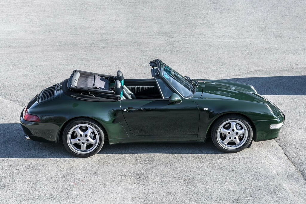 Porsche 993 Carrera 4