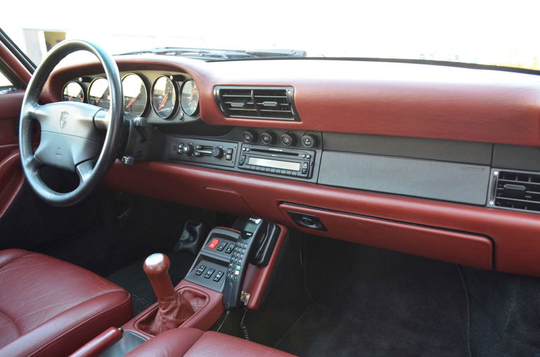 Porsche 993 Carrera 4S