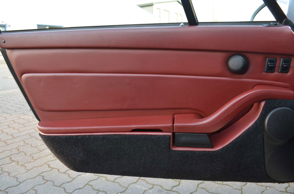 Porsche 993 Carrera 4S