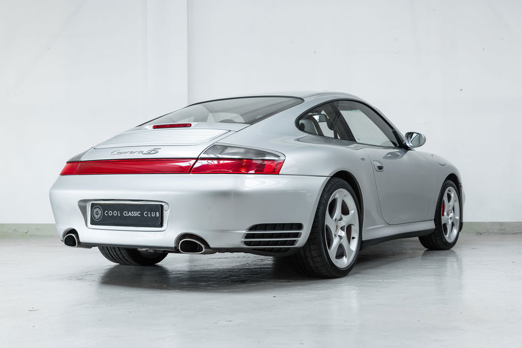 Porsche 996 Carrera 4S