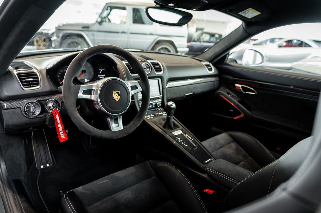 Porsche 981 Cayman GTS