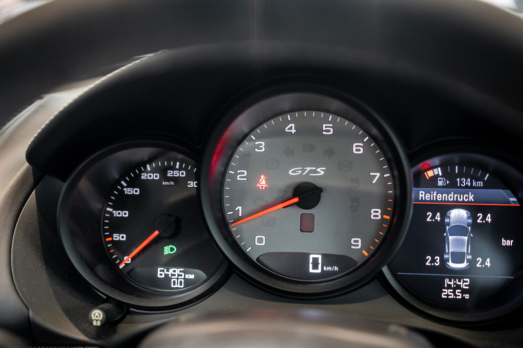 Porsche 981 Cayman GTS