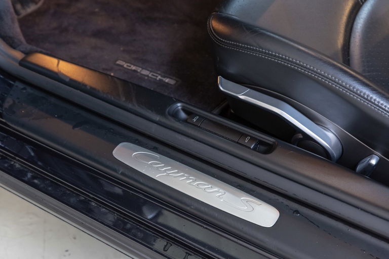 Porsche 987 Cayman S