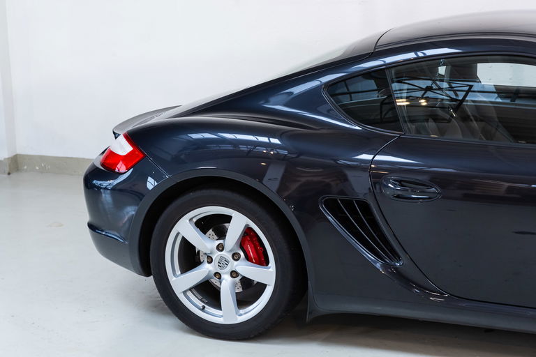 Porsche 987 Cayman S