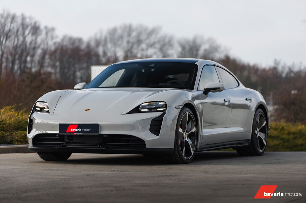 Porsche Taycan 4S