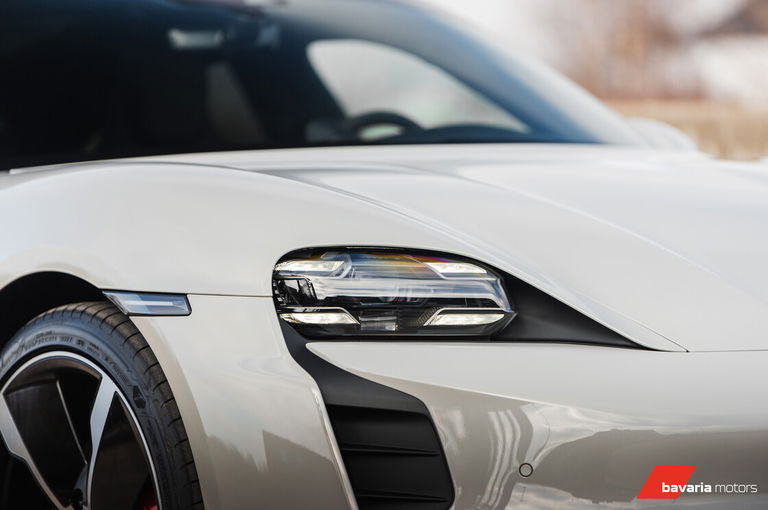 Porsche Taycan 4S