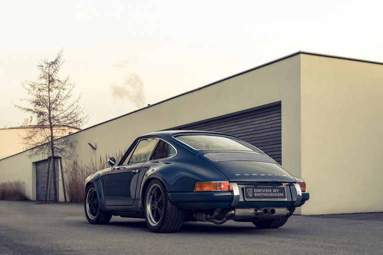 Porsche 911 Backdate
