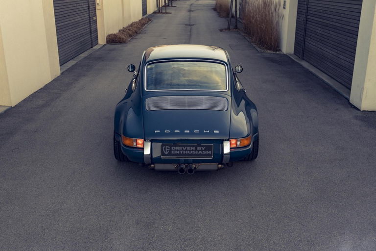 Porsche 911 Backdate