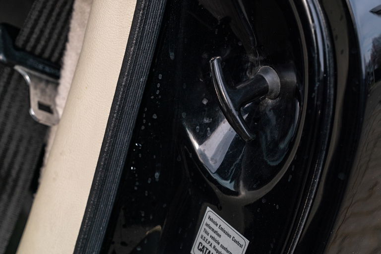 Porsche 911 Carrera 3.2 Speedster (US)