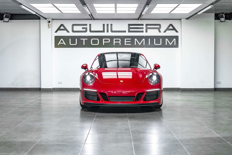 Porsche 991.2 Carrera GTS