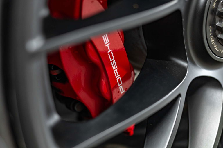 Porsche 991.2 Carrera GTS