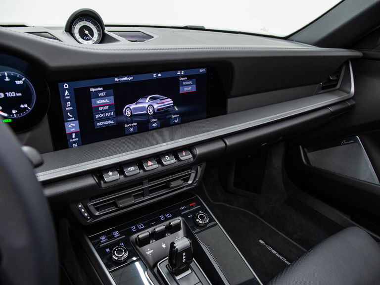 Porsche 992 Targa 4S