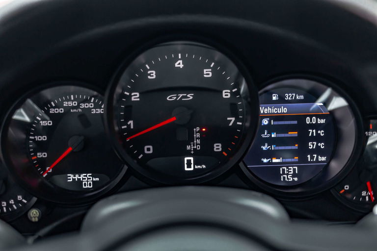 Porsche 991.2 Carrera GTS