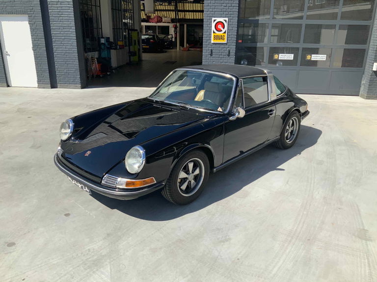 Porsche 911 S 
