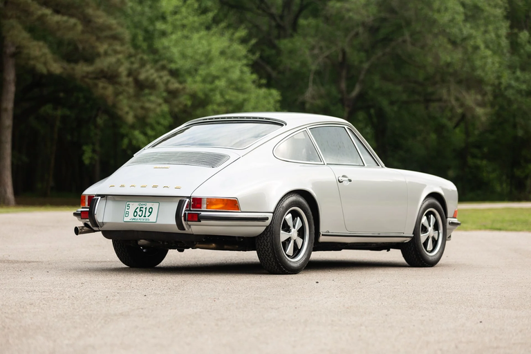 Porsche 911 S (F-Modell)