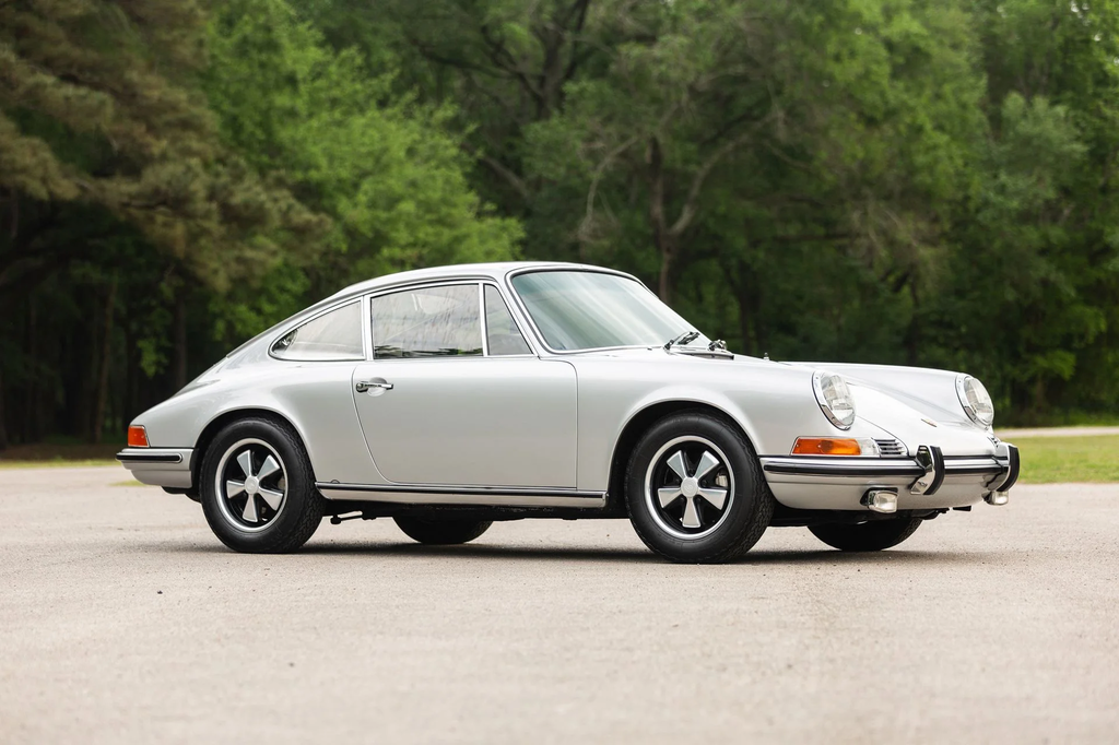 Porsche 911 S (F-Modell)