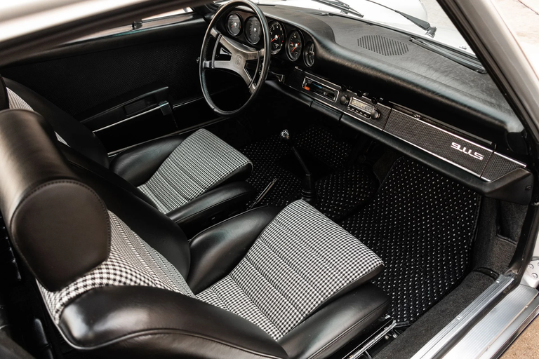 Porsche 911 S (F-Modell)