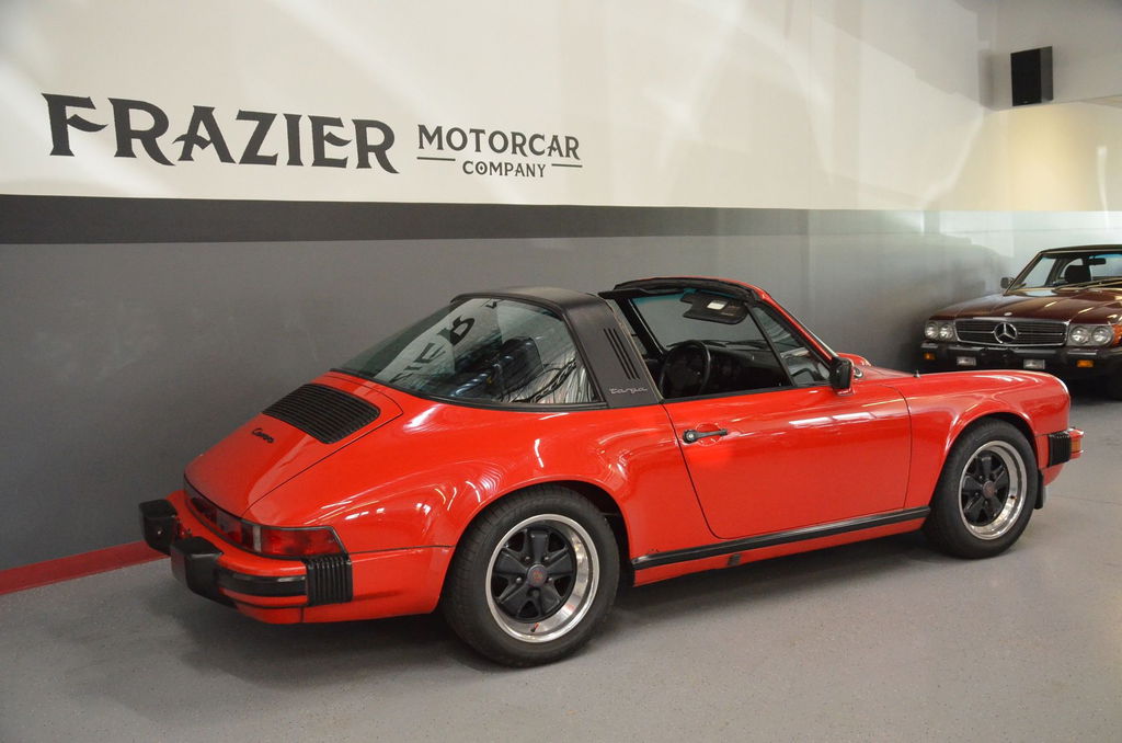 Porsche 911 Carrera 3.2 (US)