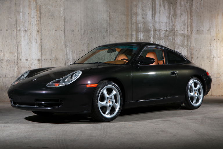 Porsche 996 Carrera 4 Millennium Edition