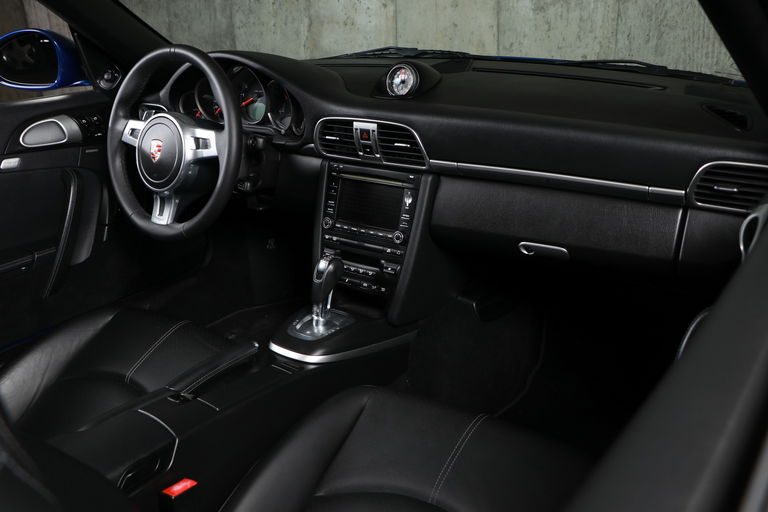 Porsche 997.2 Carrera GTS