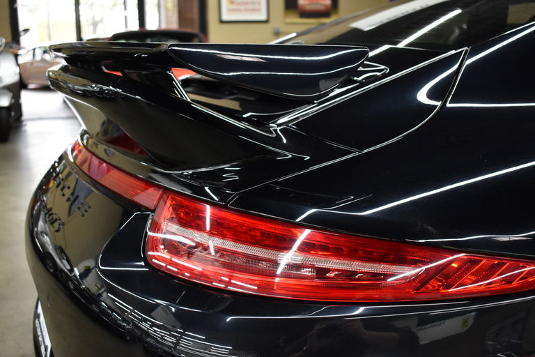 Porsche 991 Carrera 4 GTS