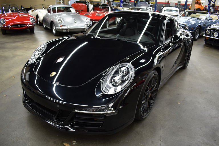 Porsche 991 Carrera 4 GTS