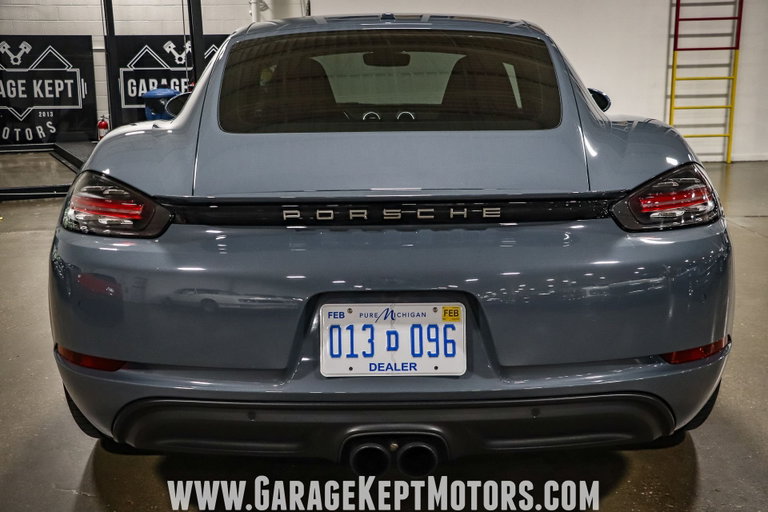 Porsche 718 Cayman S