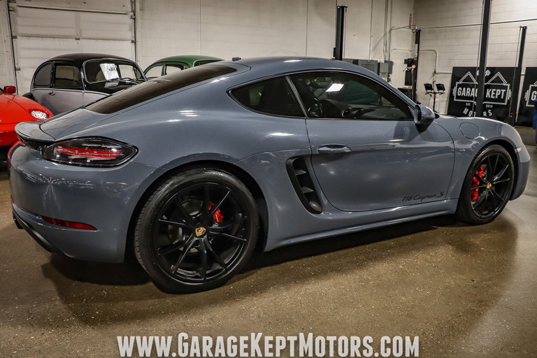 Porsche 718 Cayman S
