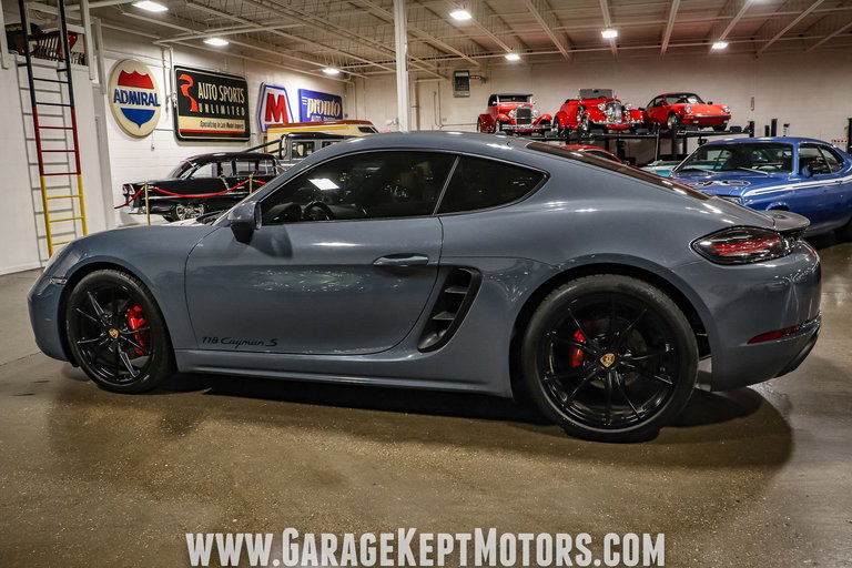 Porsche 718 Cayman S