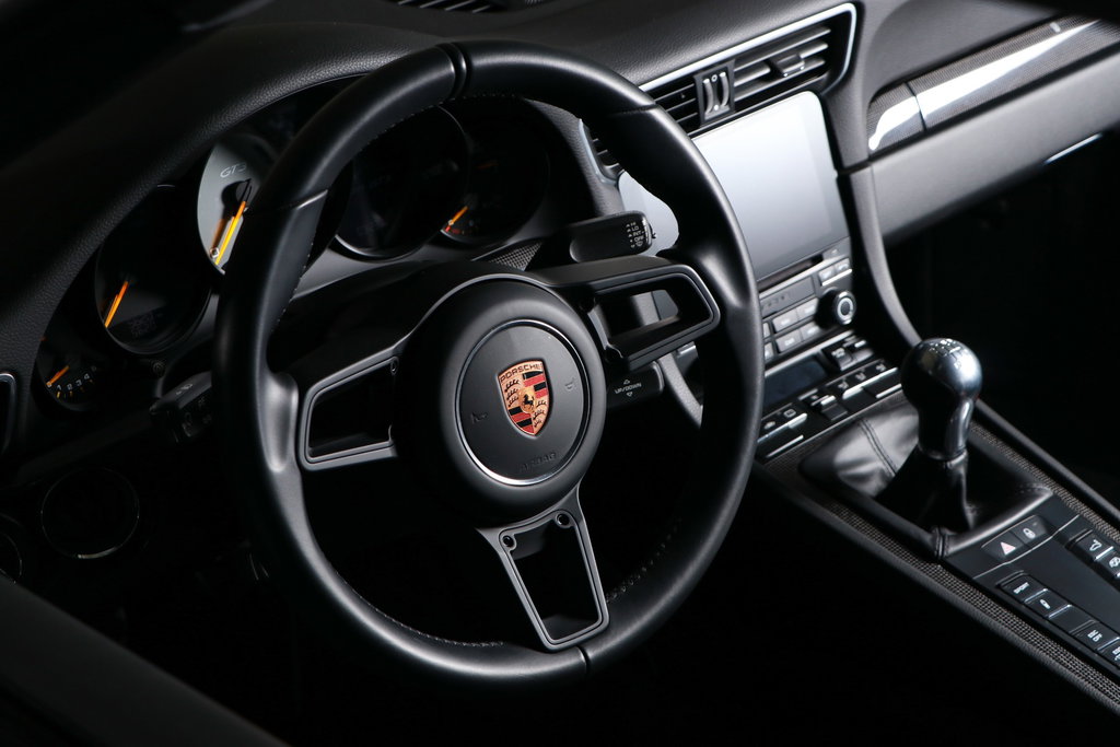 Porsche 991.2 GT3 Touring