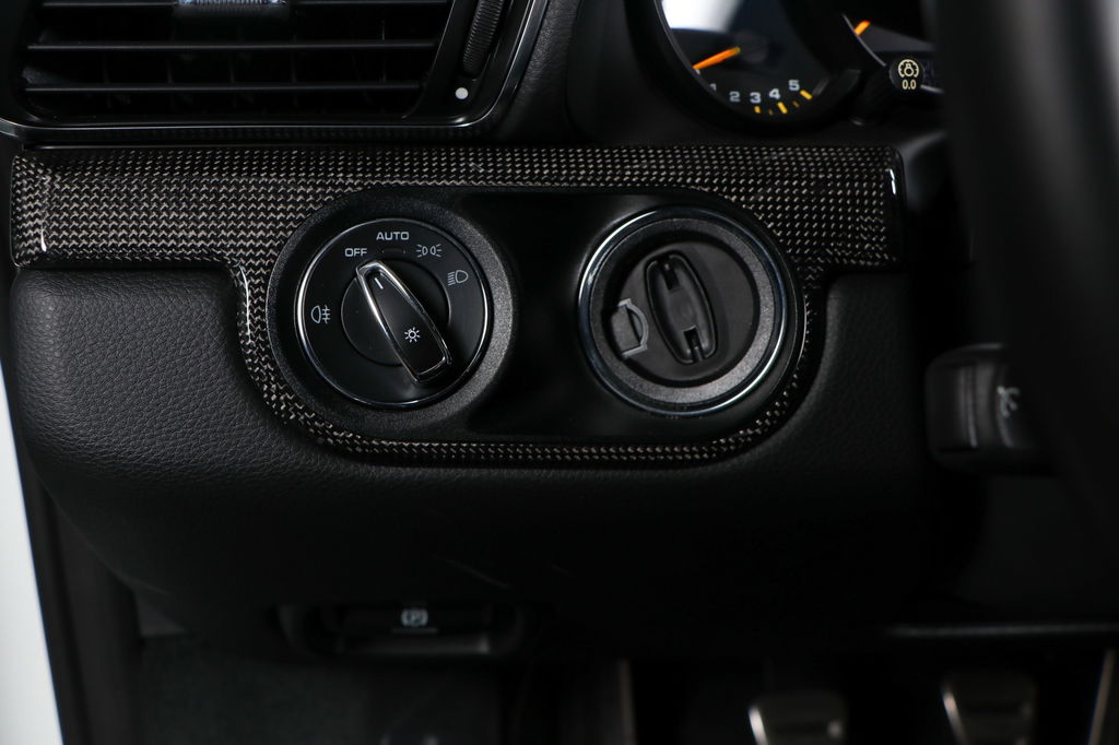 Porsche 991.2 GT3 Touring