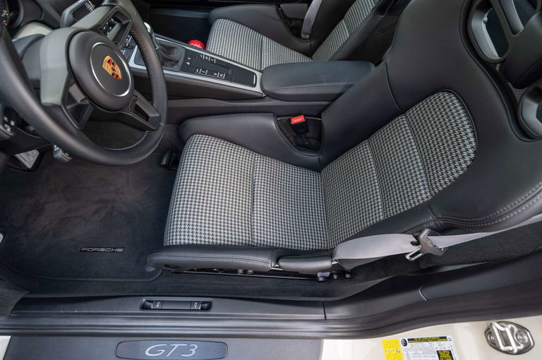 Porsche 991 GT3 Touring