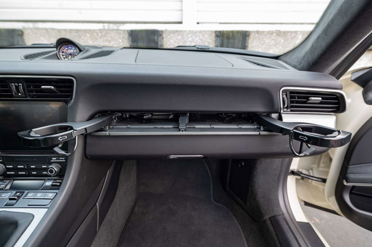 Porsche 991 GT3 Touring