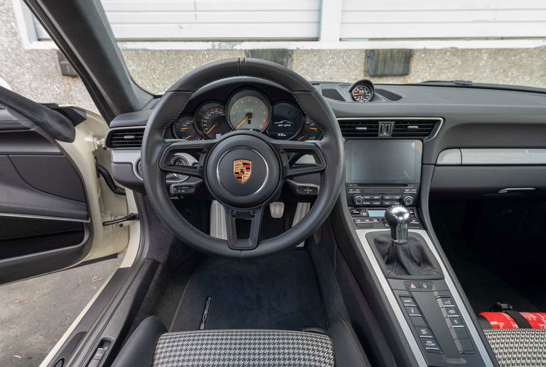 Porsche 991 GT3 Touring