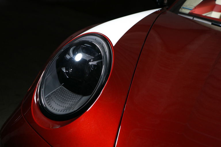 Porsche 992 Heritage Design Edition