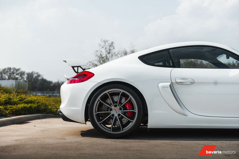 Porsche 981 Cayman GT4