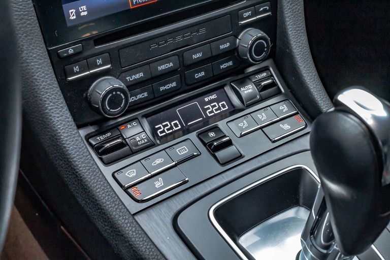 Porsche 991.2 Carrera GTS