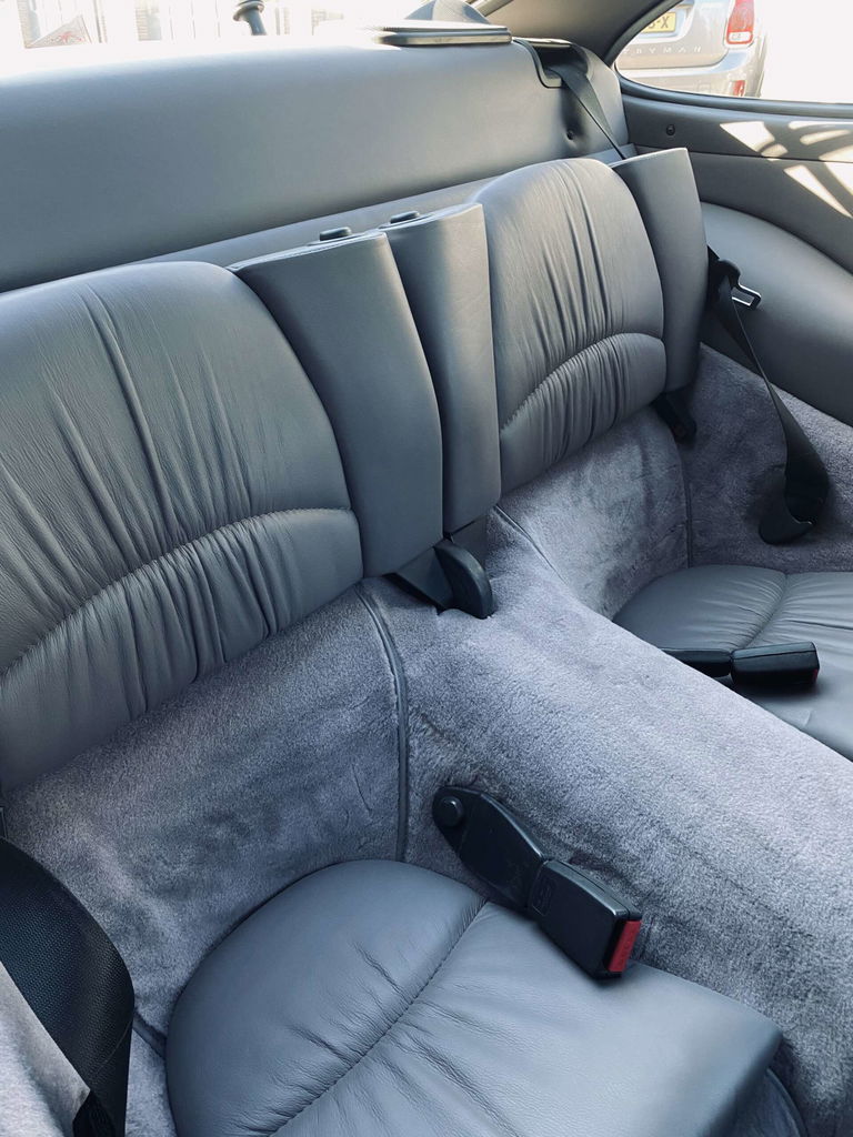 Porsche 993 Carrera 4S