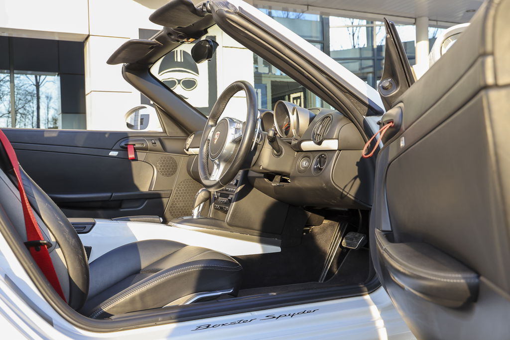 Porsche 987 Boxster Spyder