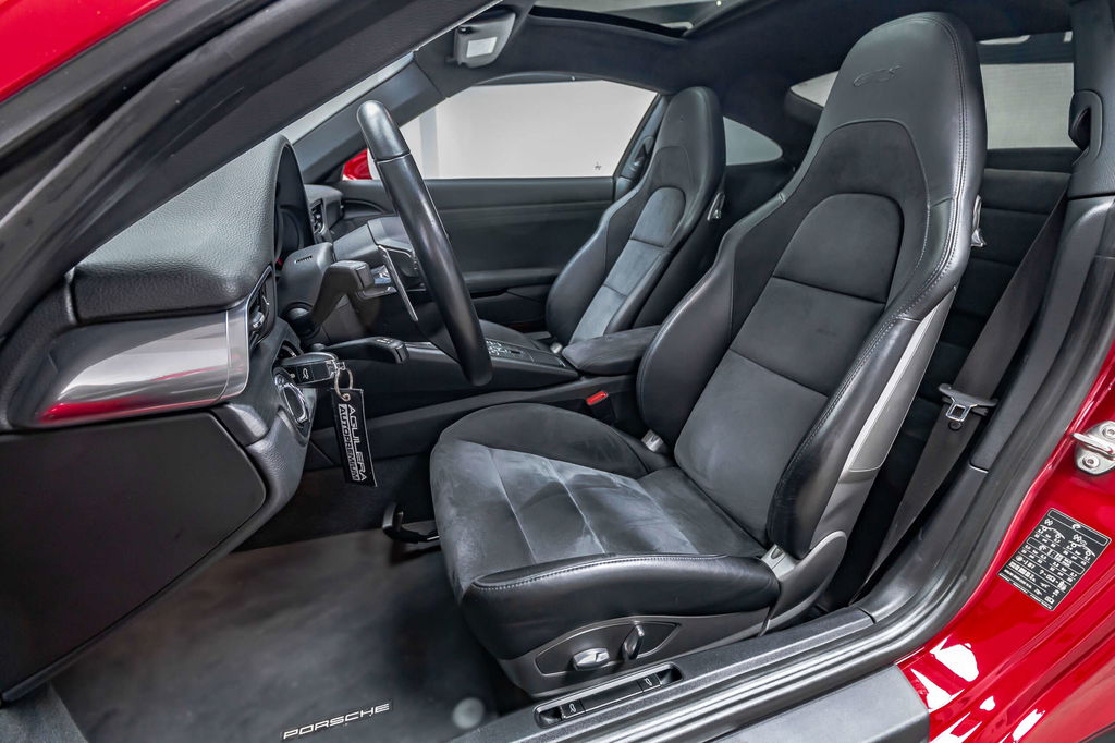 Porsche 991.2 Carrera GTS