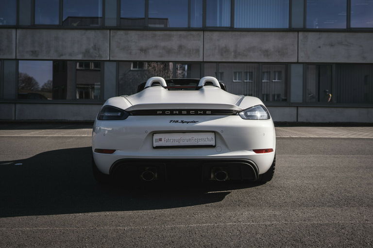 Porsche 718 Spyder