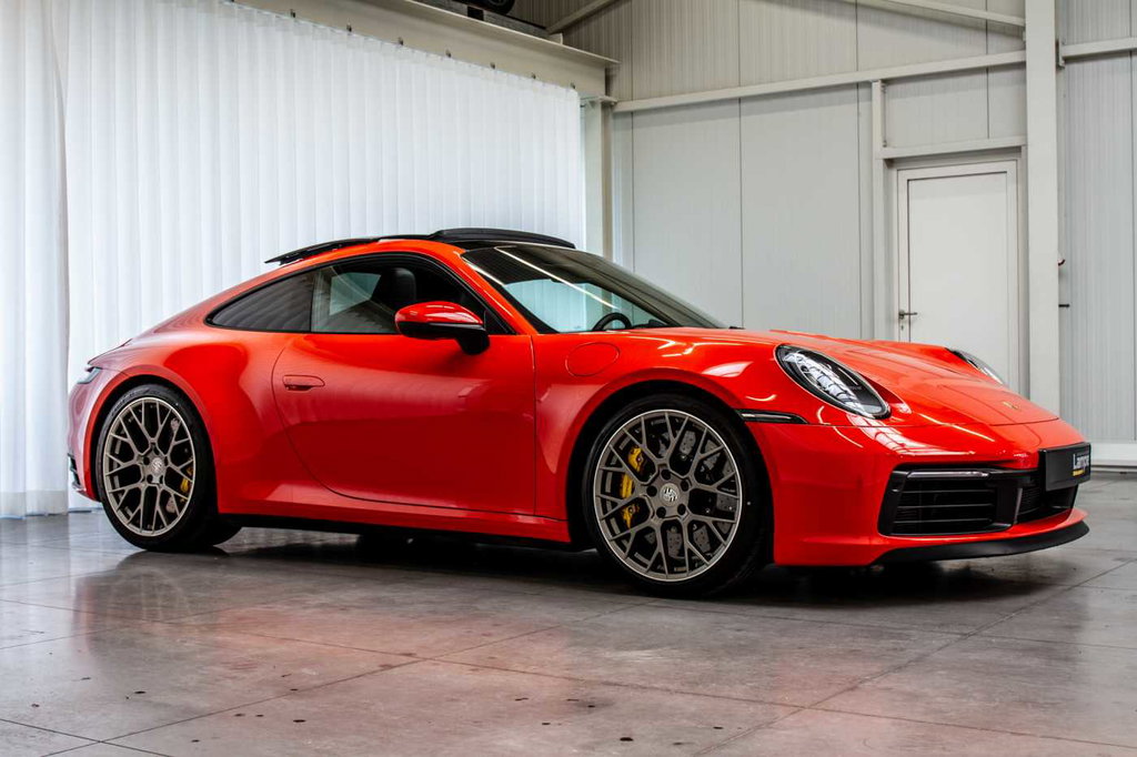 Porsche 992 Carrera S