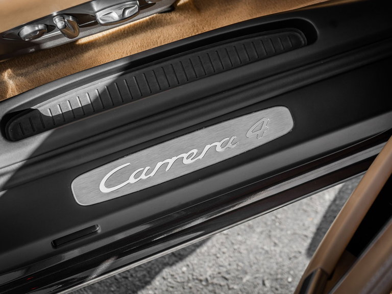 Porsche 991 Carrera 4