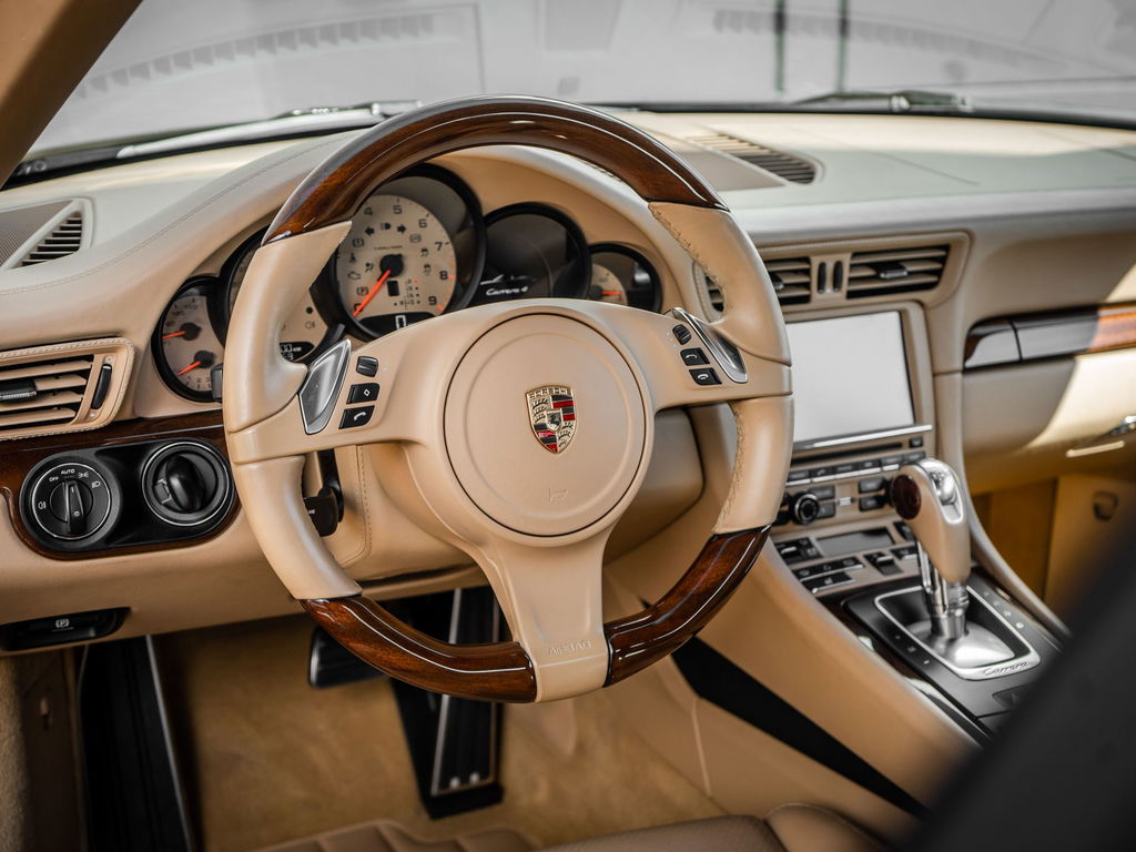 Porsche 991 Carrera 4