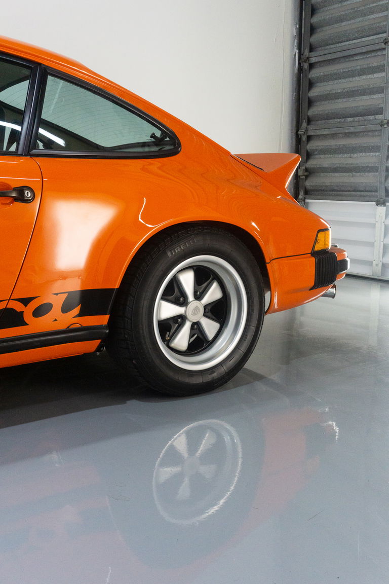 Porsche 911 Carrera 2,7